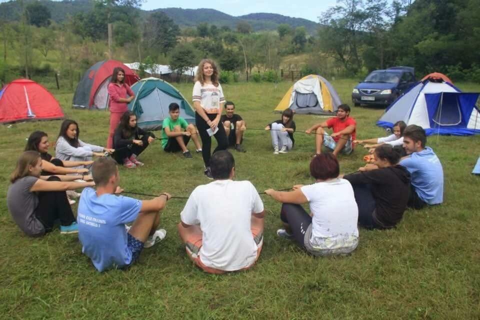 Camping In Clisura Dunarii Eselnita Exterior foto